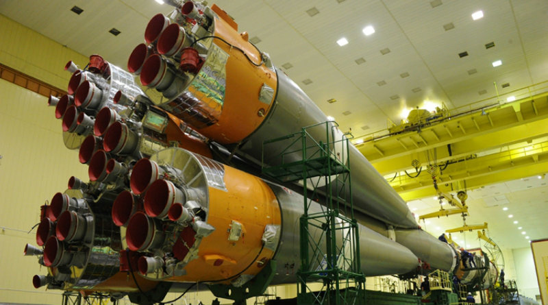 Строительство ракеты | Фото: 3dnews.ru