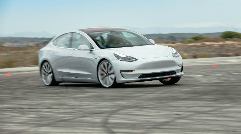 Tesla Model 3 | Фото: http://autoua.net
