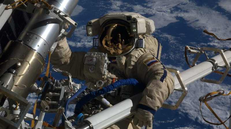Космонавт на МКС | Фото: riafan