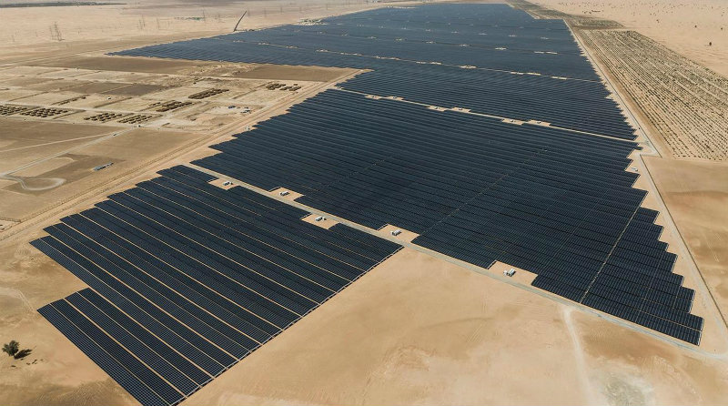 Самая мощная солнечная электростанция в мире | Фото: Engadget