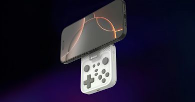 Контроллер M4 превращает телефон в игровую консоль