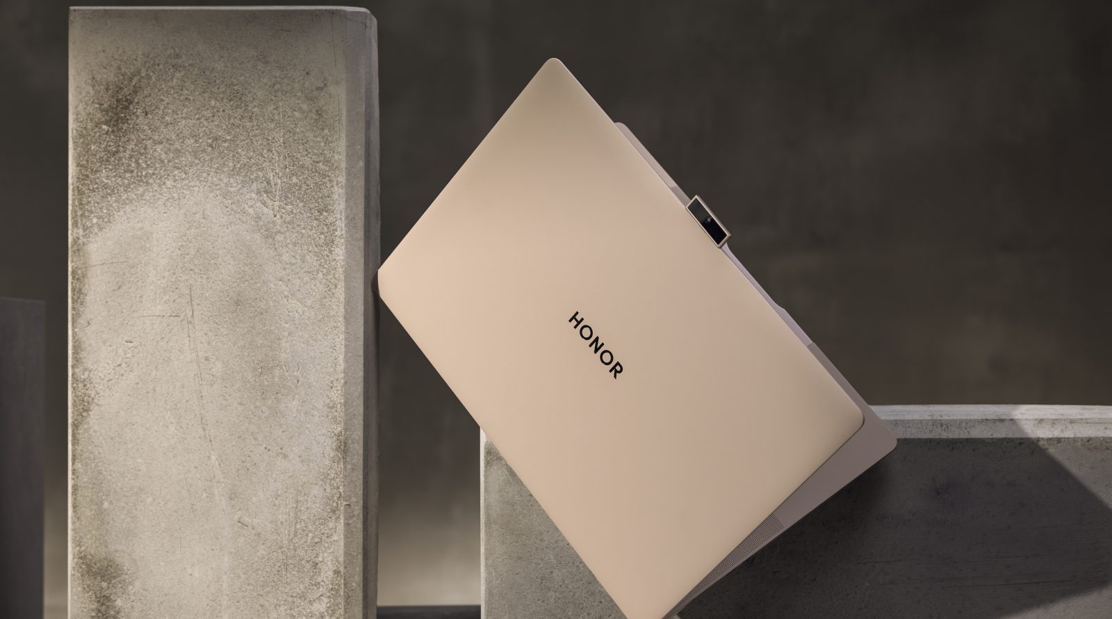 honor-magicbook-art-14 honor-magicbook-art-14