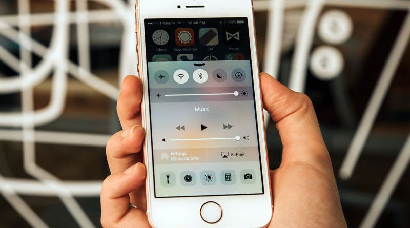iPhone SE | Фото: Digital Trends