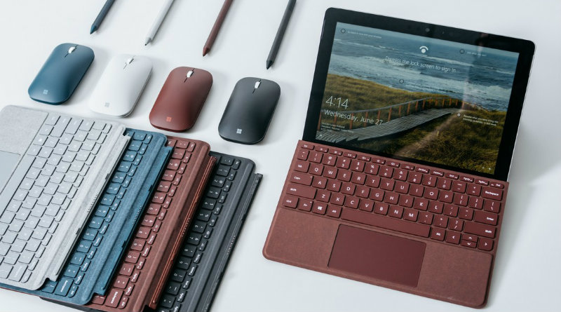 Microsoft Surface Go | Фото: Wired