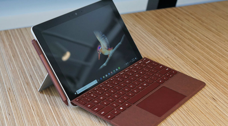 Microsoft Surface Go | Фото: CNET
