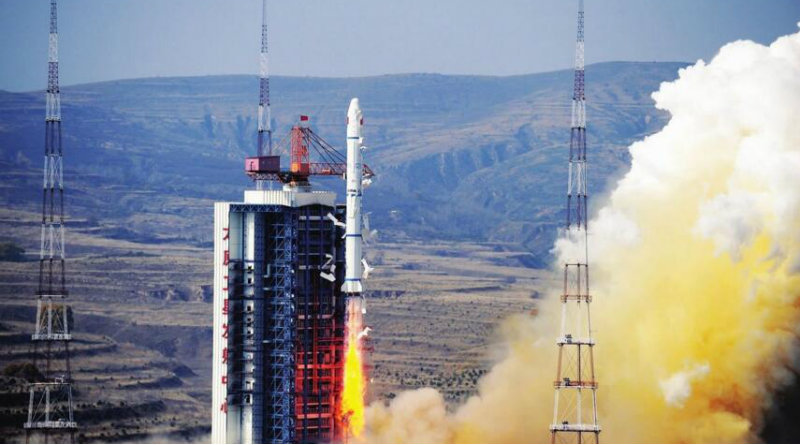 Китайская ракета | Фото: http://russian.news.cn