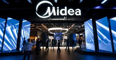 Midea-IFA IFA 2025: новая линейка «умных» холодильников Midea