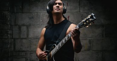 Positive-Grid-Spark-Neo Positive-Grid-Spark-Neo-besprovodnoi-usilitel