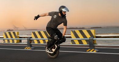 Городской экстрим с комфортом: всё о моноцикле InMotion V12S