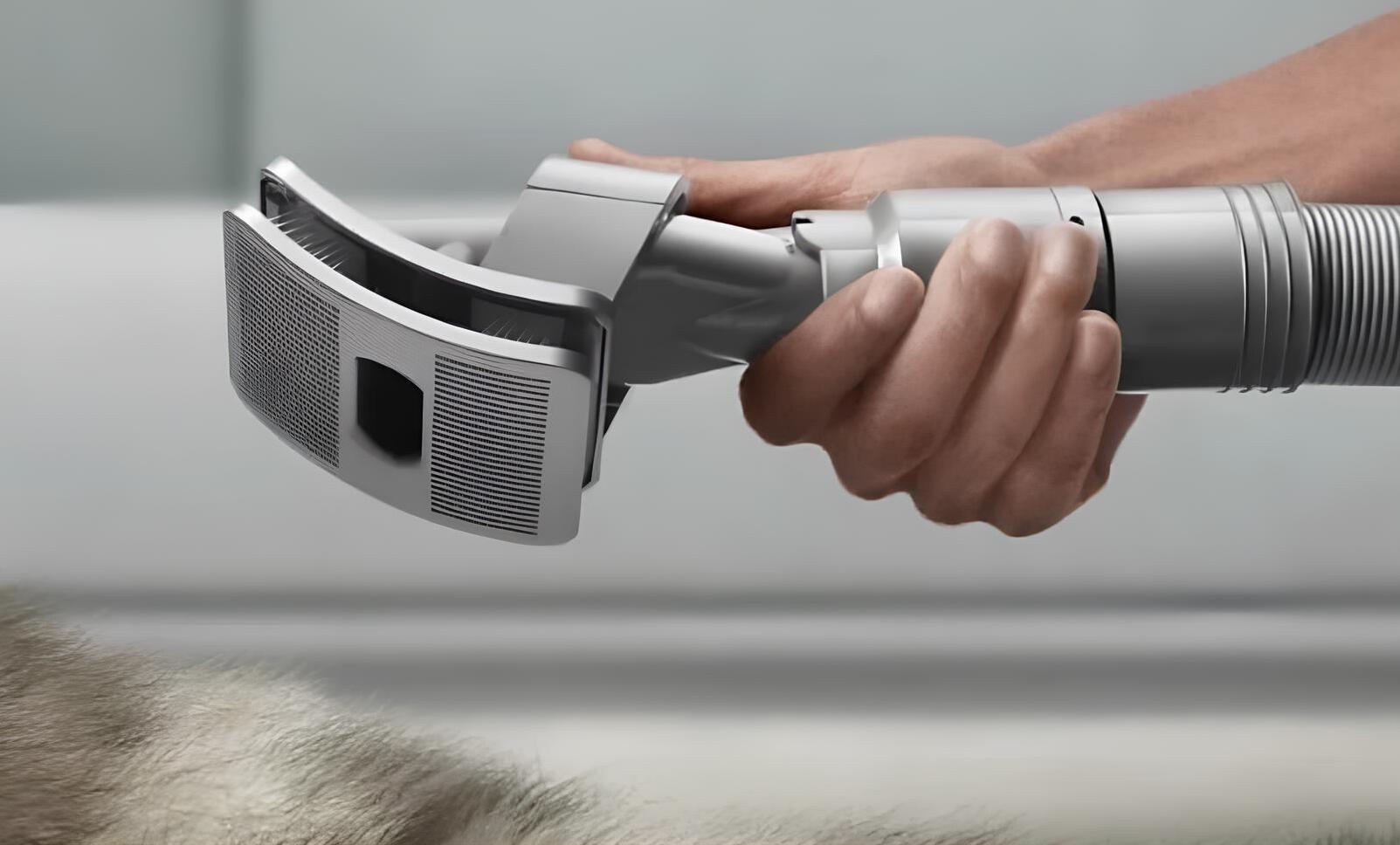 Nasadka_Dyson_Pet_Grooming_Kit
