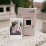 kamera-instax-mini-liplay-1