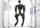 Четырёхрукий робот Helios для работы в космосе