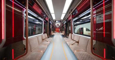 В московском метро появился тематический поезд «Роскосмос»
