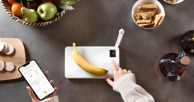 kuhonnye-vesy-qalzy-s-ii-i-kameroj